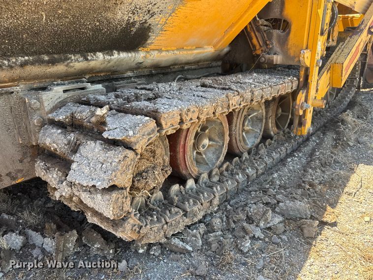 image for item MX9249 1995 Blaw Knox PF510 paver