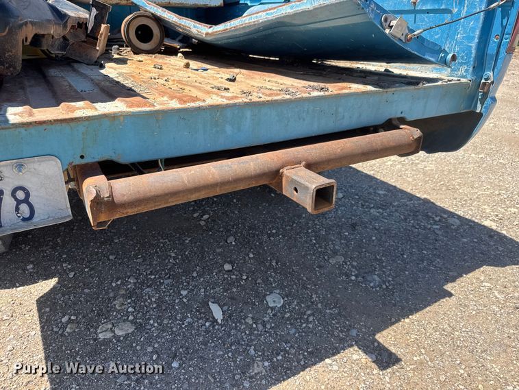 image for item MX9250 1995 Chevrolet 1500 pickup truck