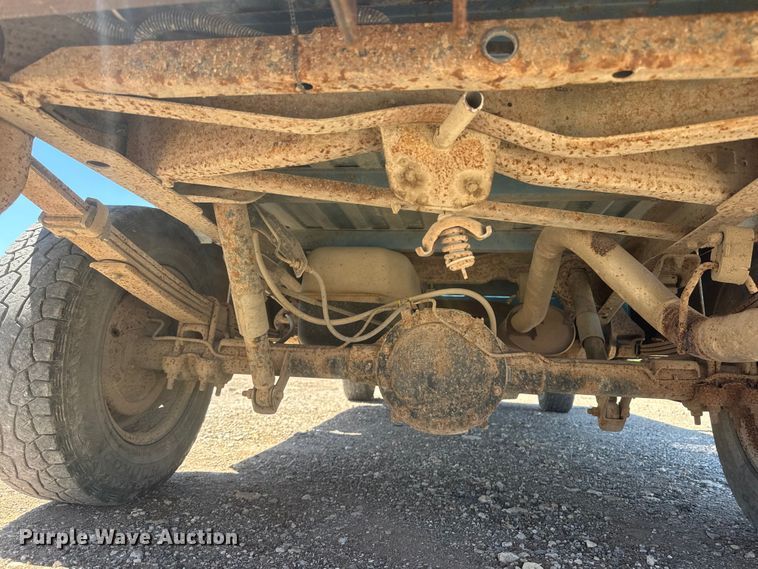 image for item MX9250 1995 Chevrolet 1500 pickup truck