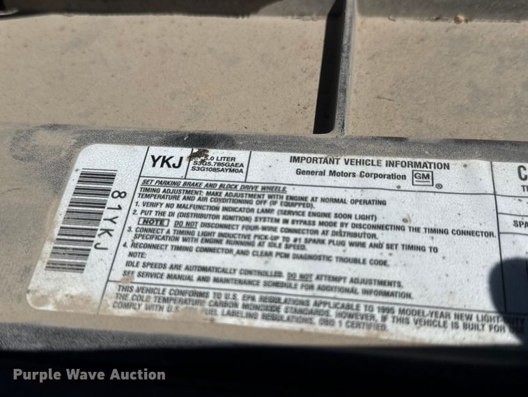 image for item MX9250 1995 Chevrolet 1500 pickup truck