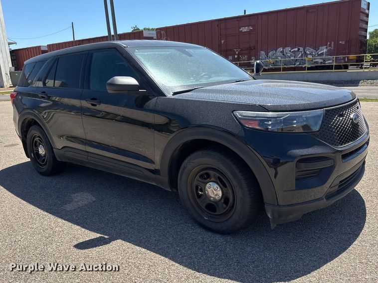 image for item MX9263 2023 Ford Explorer Police SUV