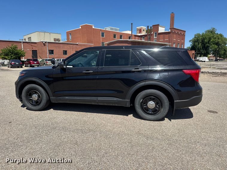 image for item MX9263 2023 Ford Explorer Police SUV