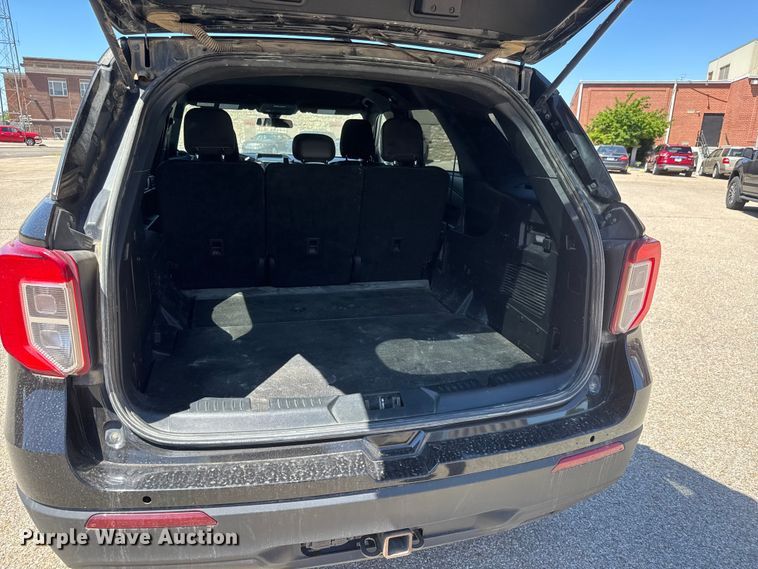 image for item MX9263 2023 Ford Explorer Police SUV