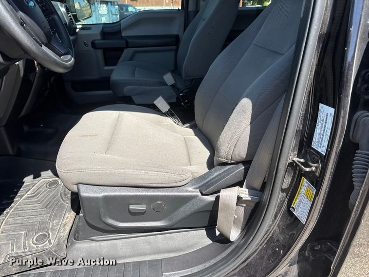 image for item MX9264 2020 Ford F150 Police Responder  Crew Cab pickup truck