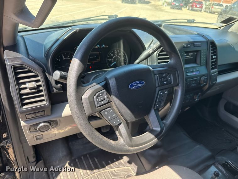 image for item MX9264 2020 Ford F150 Police Responder  Crew Cab pickup truck