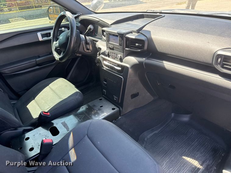 image for item MX9265 2020 Ford Explorer Police SUV