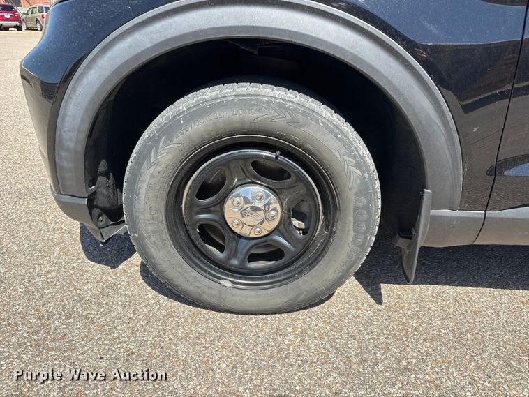 image for item MX9265 2020 Ford Explorer Police SUV
