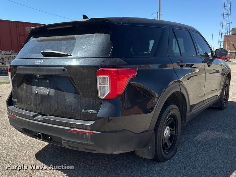 image for item MX9266 2023 Ford Explorer Police SUV