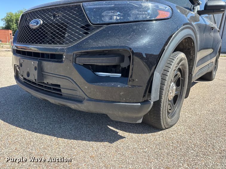 image for item MX9266 2023 Ford Explorer Police SUV
