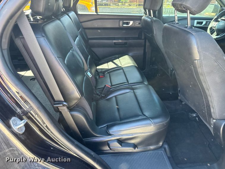 image for item MX9266 2023 Ford Explorer Police SUV