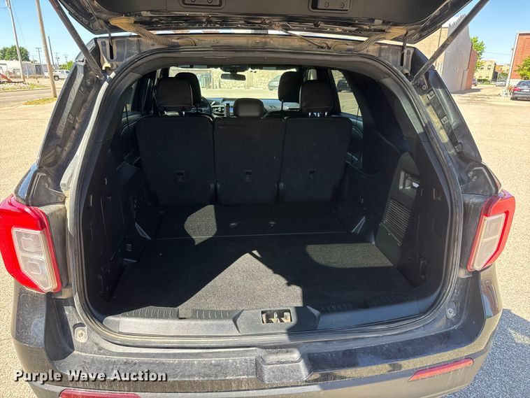 image for item MX9266 2023 Ford Explorer Police SUV