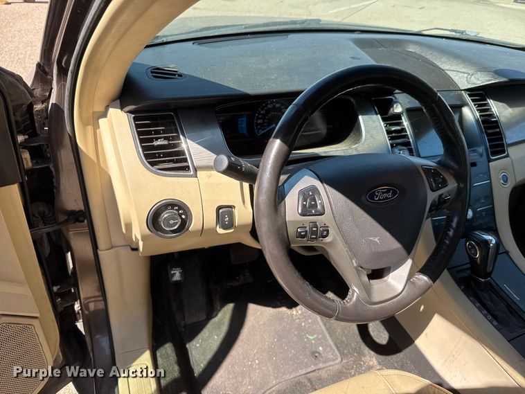 image for item MX9267 2016 Ford Taurus SEL 