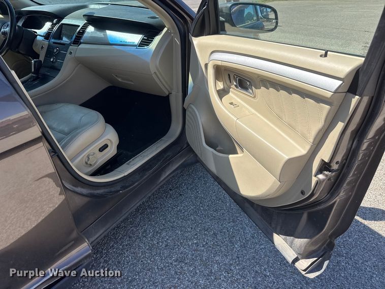 image for item MX9267 2016 Ford Taurus SEL 