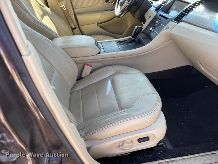 image for item MX9267 2016 Ford Taurus SEL 