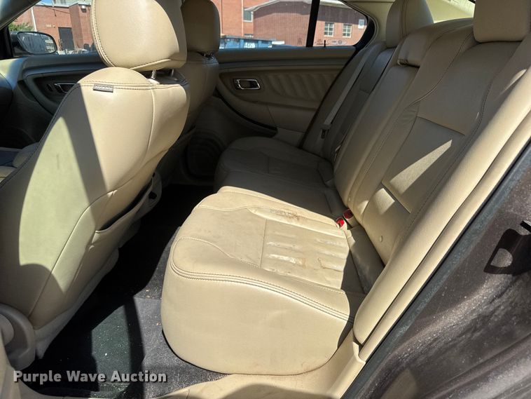 image for item MX9267 2016 Ford Taurus SEL 