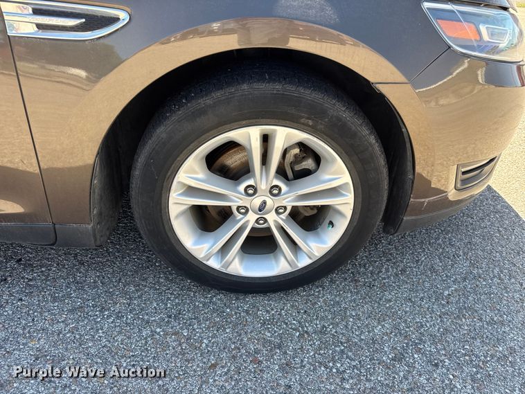 image for item MX9267 2016 Ford Taurus SEL 