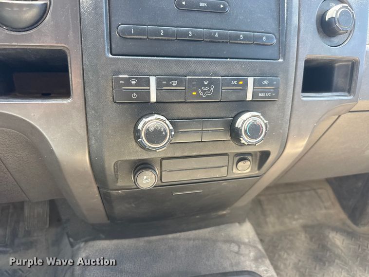 image for item MX9268 2009 Ford F150 Ext. Cab pickup truck