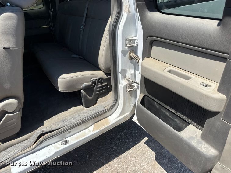image for item MX9268 2009 Ford F150 Ext. Cab pickup truck
