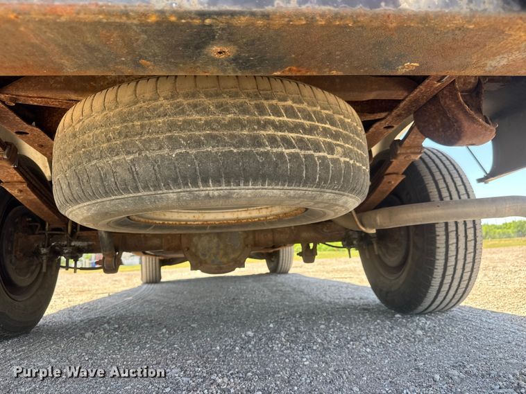 image for item MX9269 1996 Chevrolet Silverado 1500 pickup truck