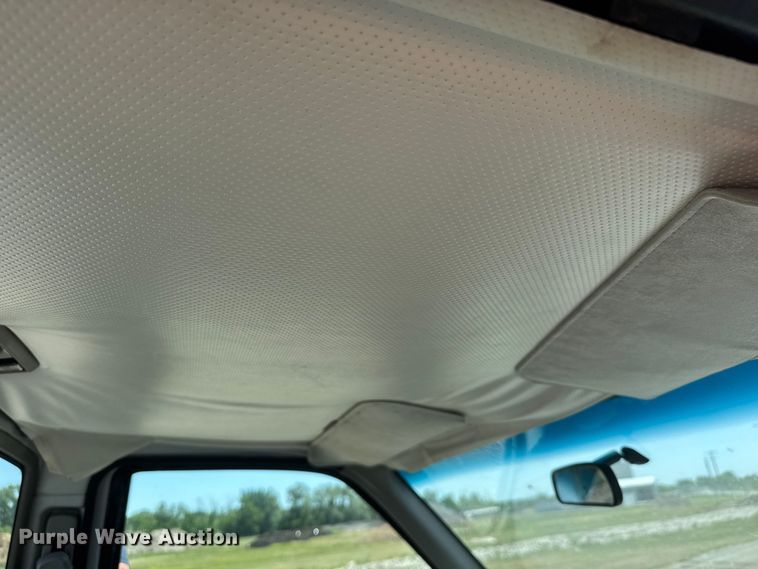image for item MX9269 1996 Chevrolet Silverado 1500 pickup truck