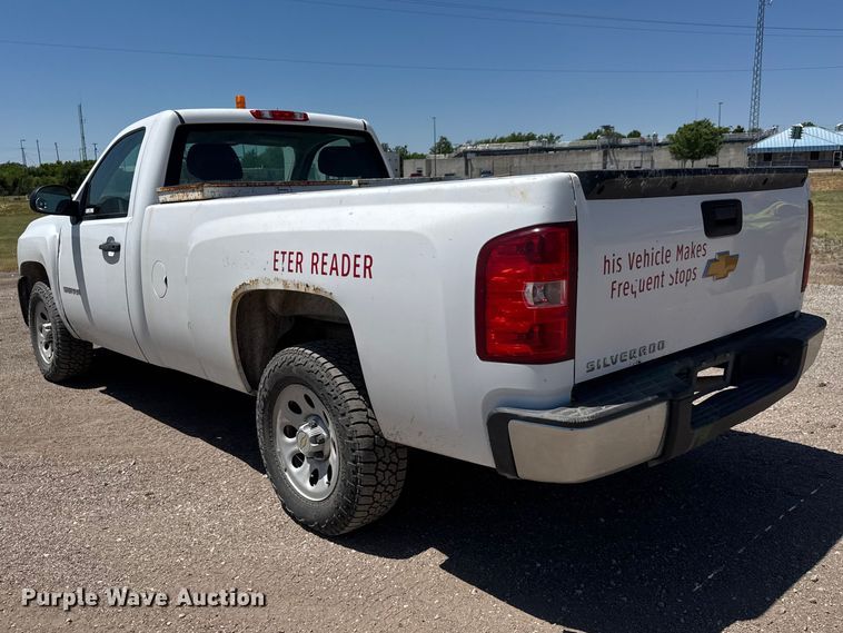 image for item MX9270 2013 Chevrolet Silverado 1500 pickup truck