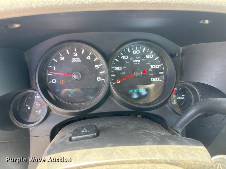 image for item MX9270 2013 Chevrolet Silverado 1500 pickup truck