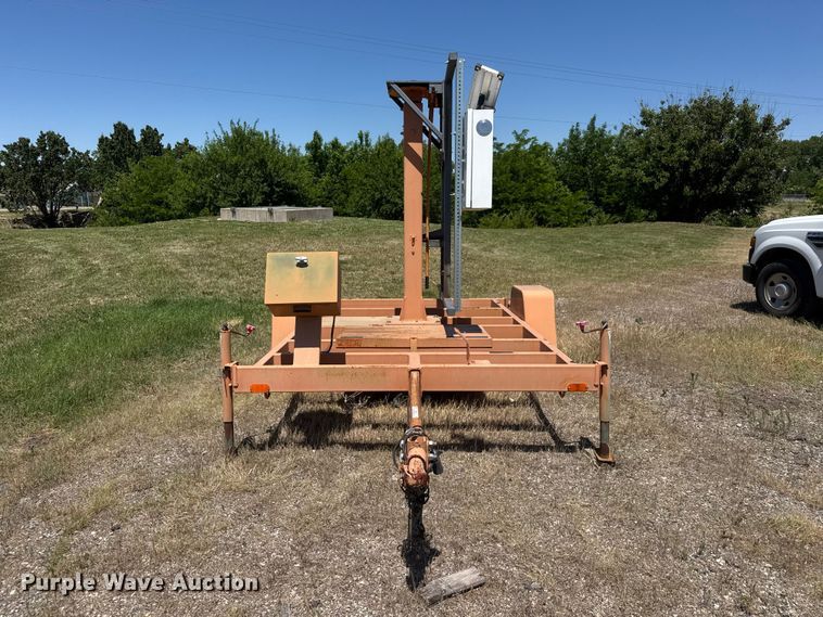 image for item MX9271 2007 Precision Solar Controls radar trailer