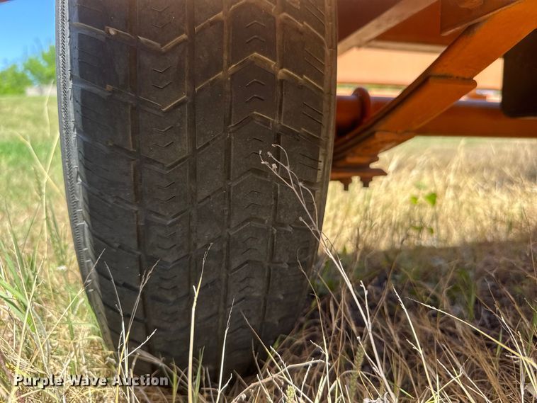 image for item MX9271 2007 Precision Solar Controls radar trailer