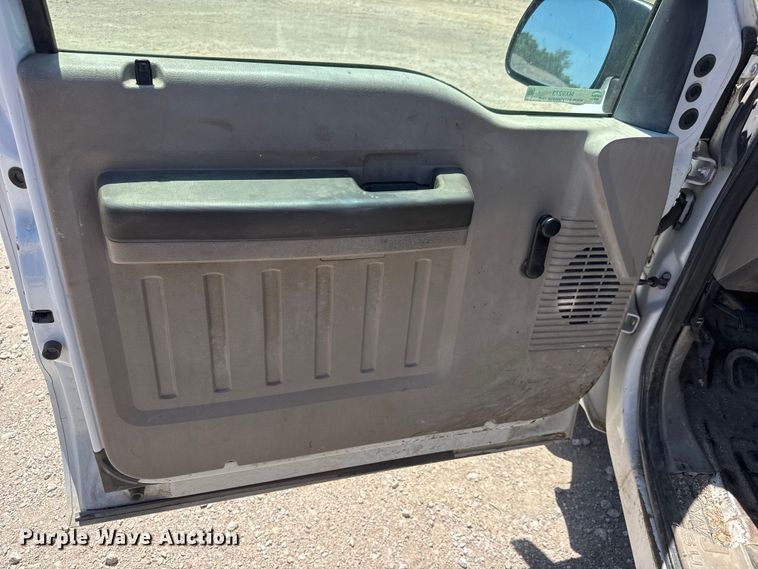 image for item MX9273 2008 Ford F250 Super Duty Ext. Cab pickup truck