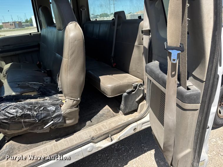 image for item MX9273 2008 Ford F250 Super Duty Ext. Cab pickup truck