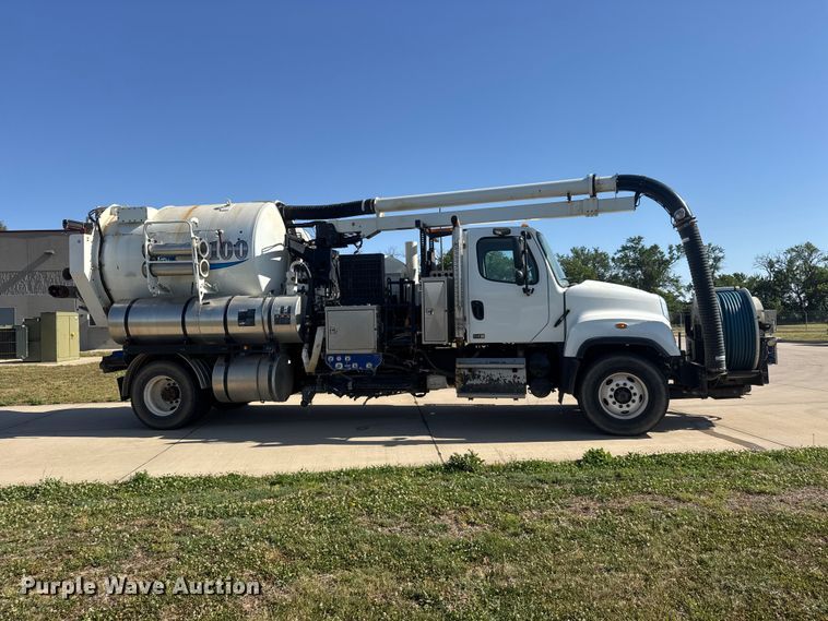 image for item MX9285 2014 Freightliner 114SD sewer jetter truck