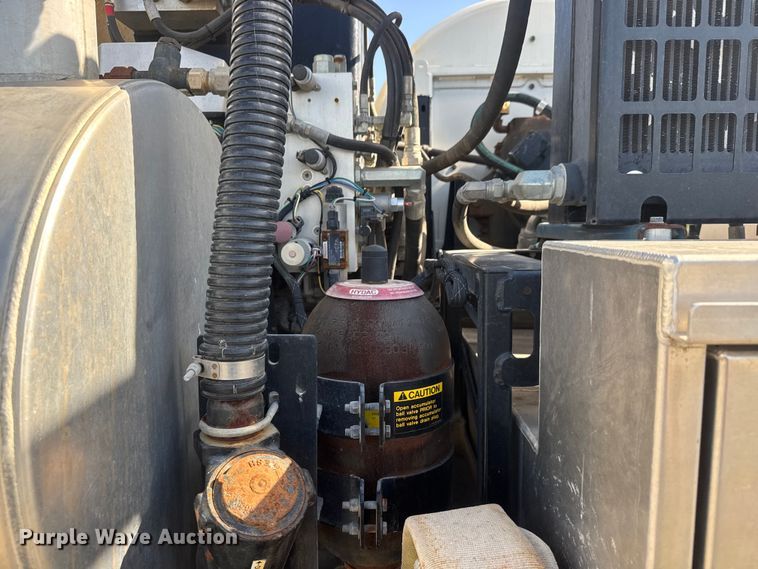 image for item MX9285 2014 Freightliner 114SD sewer jetter truck