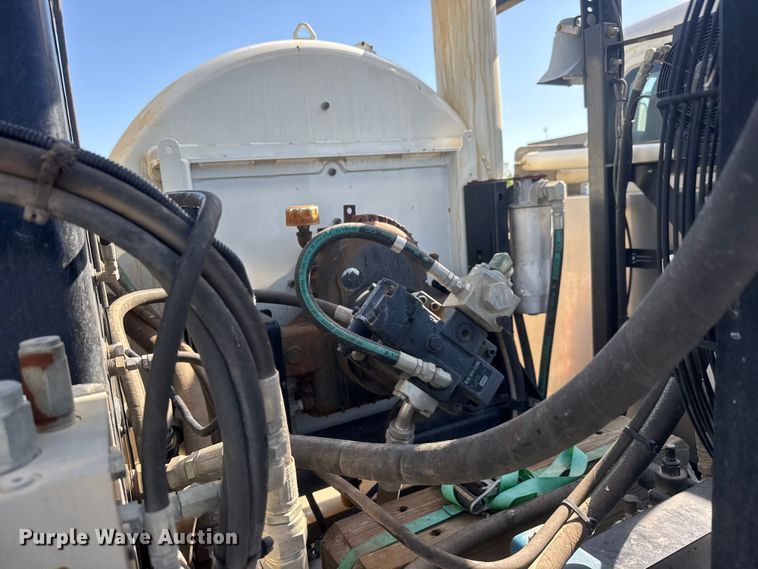image for item MX9285 2014 Freightliner 114SD sewer jetter truck