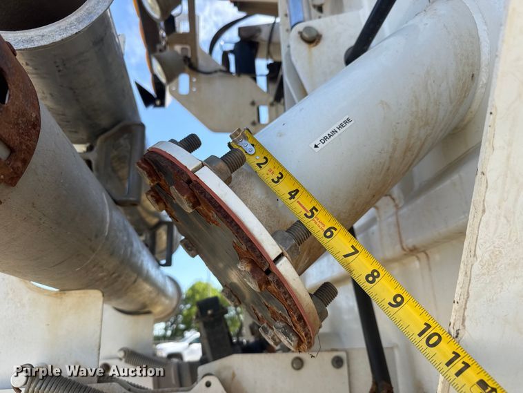 image for item MX9285 2014 Freightliner 114SD sewer jetter truck