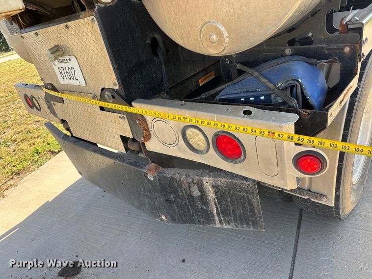 image for item MX9285 2014 Freightliner 114SD sewer jetter truck