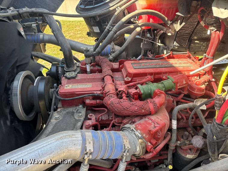 image for item MX9285 2014 Freightliner 114SD sewer jetter truck