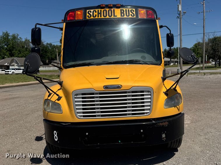 image for item MX9286 2008 Freightliner B2 school bus