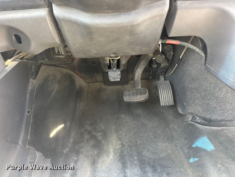 image for item MX9286 2008 Freightliner B2 school bus
