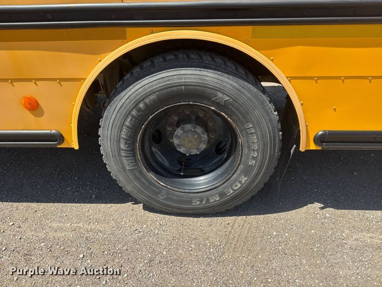 image for item MX9286 2008 Freightliner B2 school bus