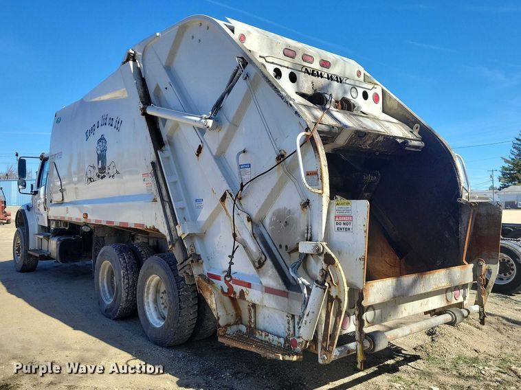 image for item NK9917 2014 Freightliner Business Class M2 refuse truck