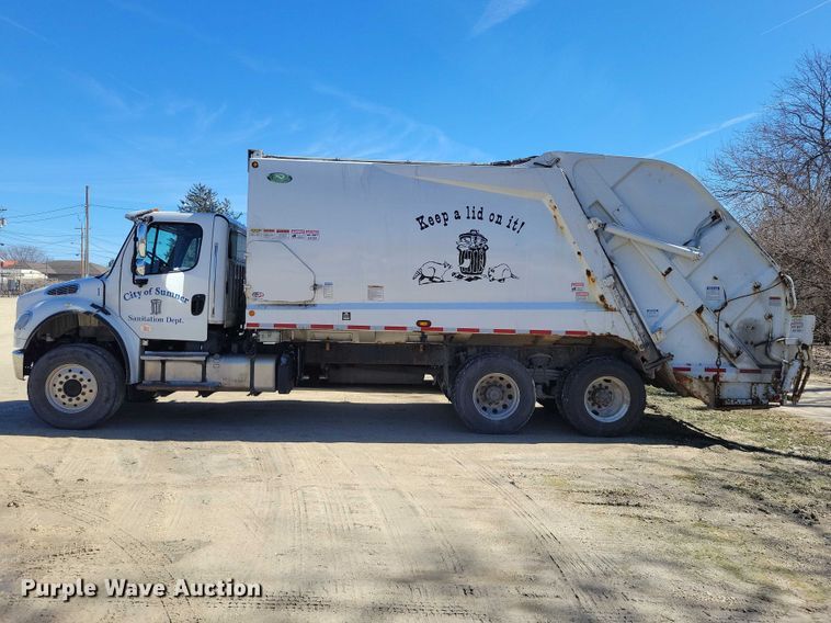 image for item NK9917 2014 Freightliner Business Class M2 refuse truck