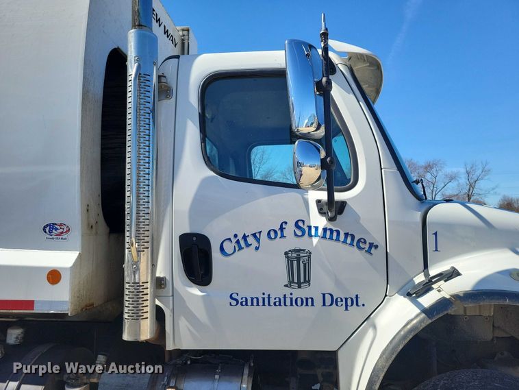 image for item NK9917 2014 Freightliner Business Class M2 refuse truck