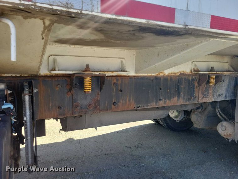 image for item NK9917 2014 Freightliner Business Class M2 refuse truck