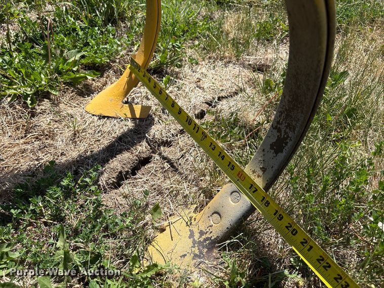 image for item DO5212 Field cultivator