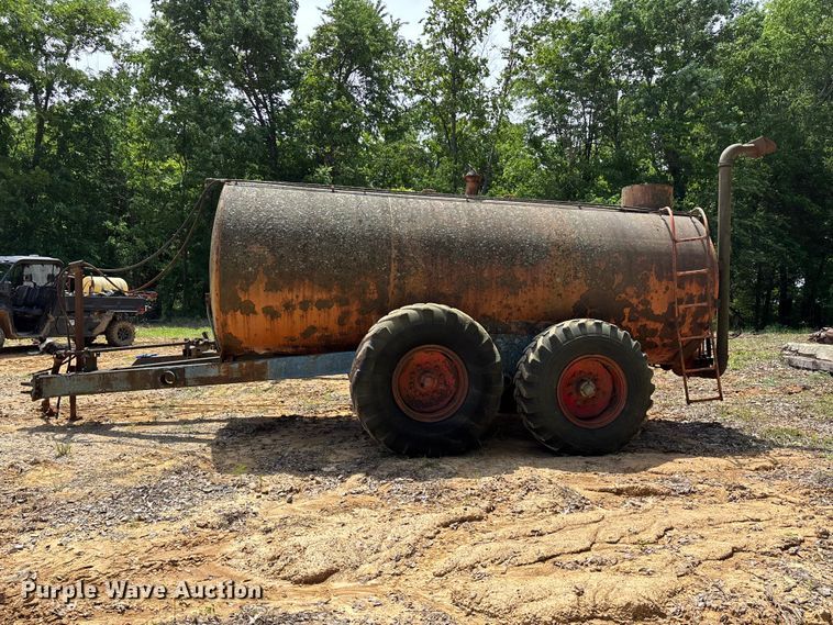 image for item DV4295 Liquid manure spreader