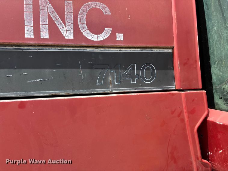 image for item DV4296 Case IH 7140 MFWD tractor