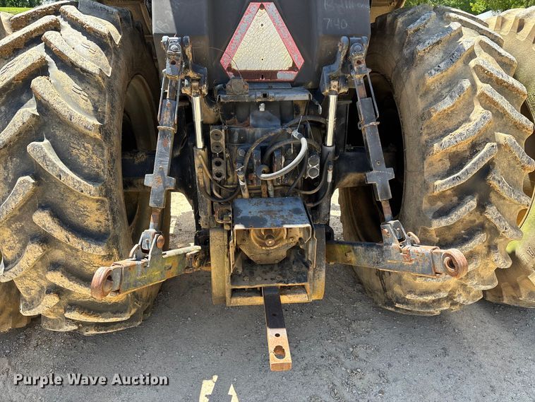 image for item DV4296 Case IH 7140 MFWD tractor