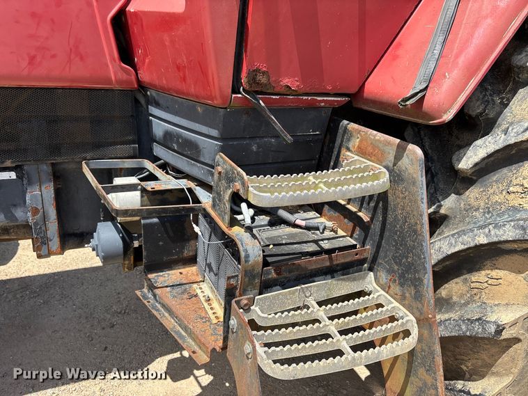 image for item DV4296 Case IH 7140 MFWD tractor