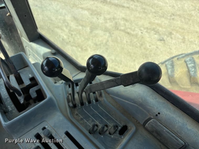 image for item DV4296 Case IH 7140 MFWD tractor