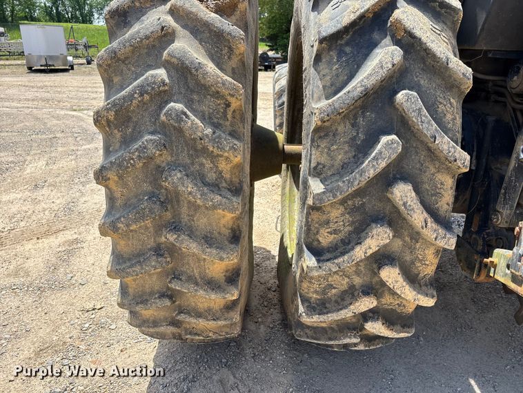 image for item DV4296 Case IH 7140 MFWD tractor